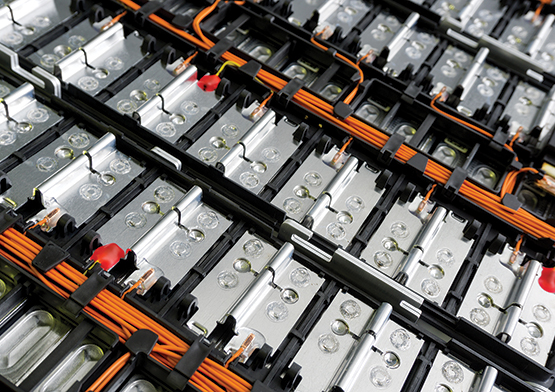 Electric car lithium battery pack and wiring connections between cells 