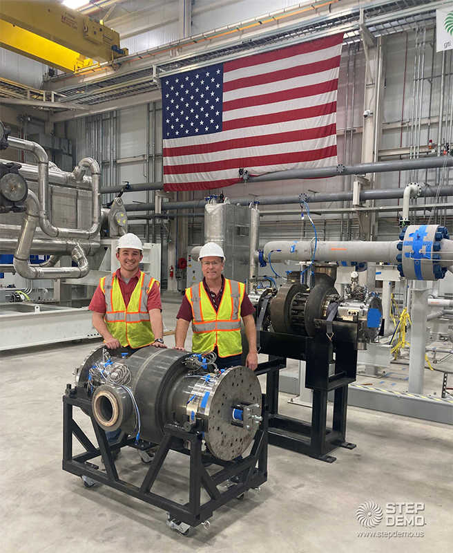 John Klaerner and Dr. Jeff Moore posing with the recently assembled sCO2 turbine 