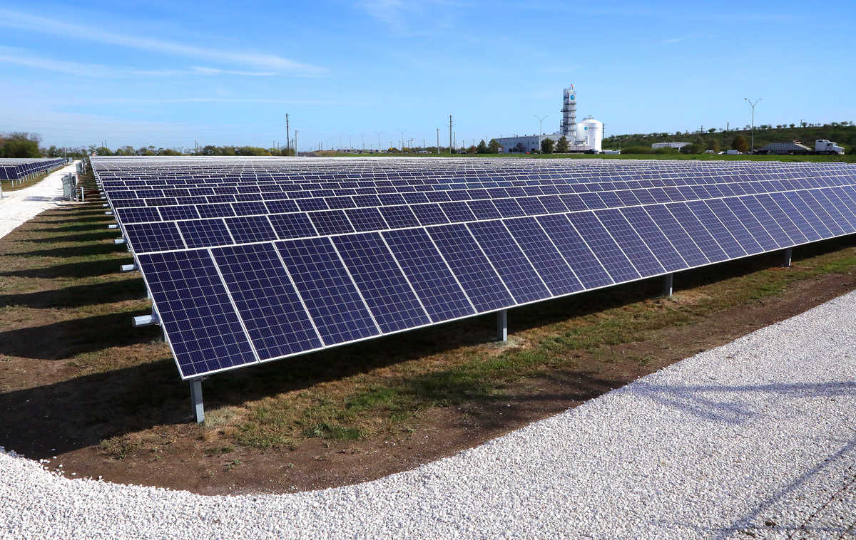 Solar farm on SwRI grounds