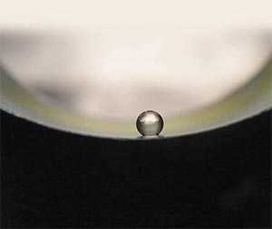 water droplet on the inside surface of a coated pipe i
