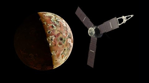 Image of the Juno probe in black space
