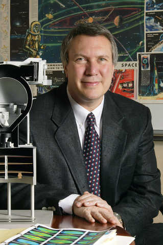 Dr. David J. McComas photo portrait