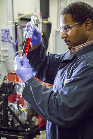 Image: SwRI automotive engineering technician