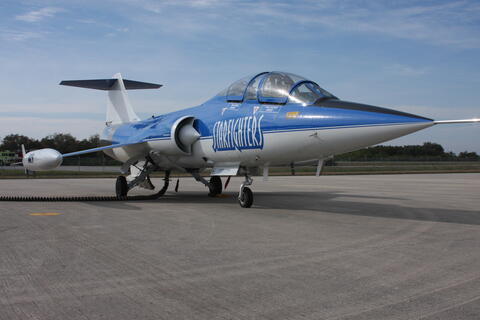 F-104 aircraft operated by Starfighters Inc.