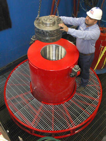 HPHT hyperbaric chamber 