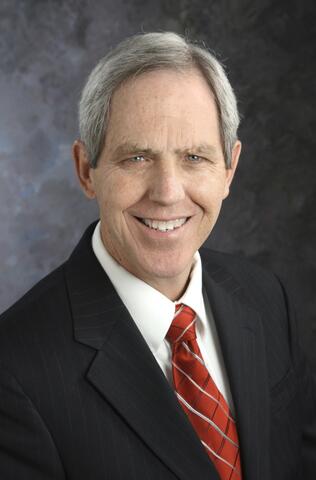 Photo of Dr. Robert L. Mason