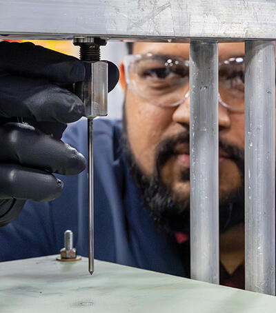 Abuse test rig for penetration test.