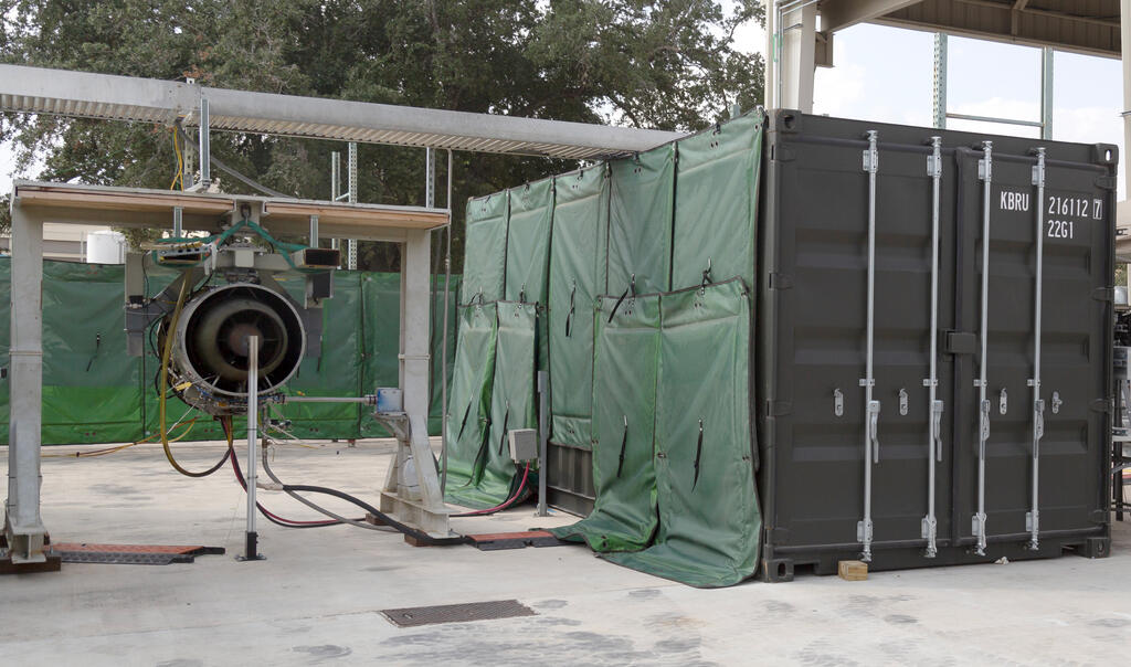 Jet engine emissions and performance testing. 