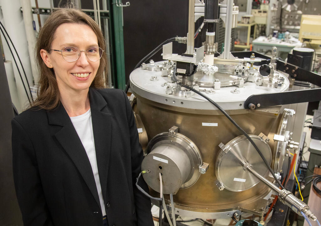 Dr. Sokol in SwRI lab