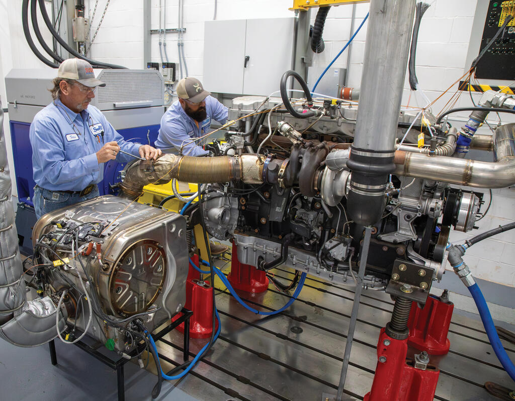 SwRI staff members working in emissions and particulate testing labe