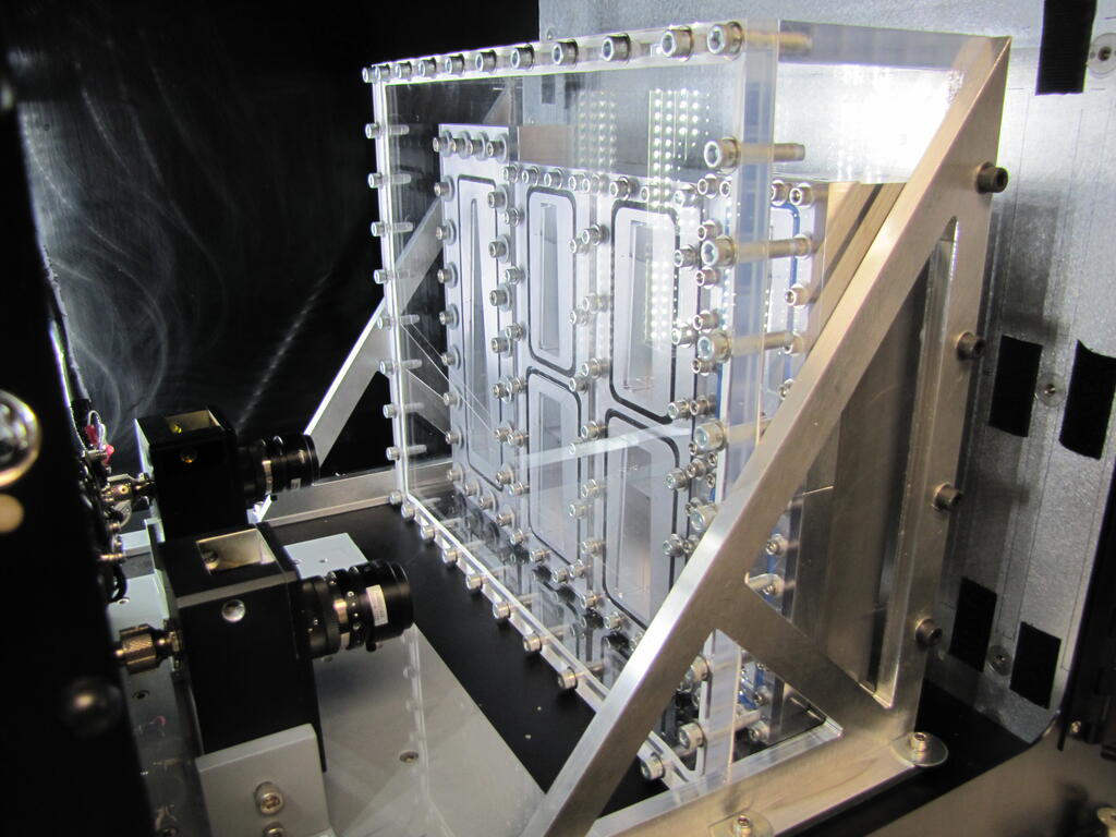 Image of test rig flown aboard Blue Origin's New Shephard