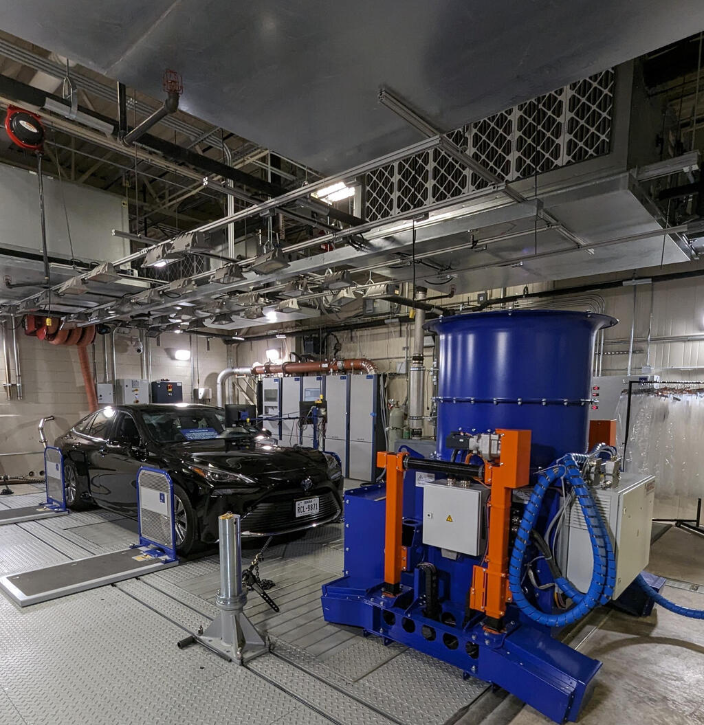 Toyota Mirai on Dyno testing