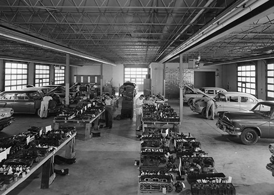 Black and white photo of a SwRI automotive laboratory in the 1950s